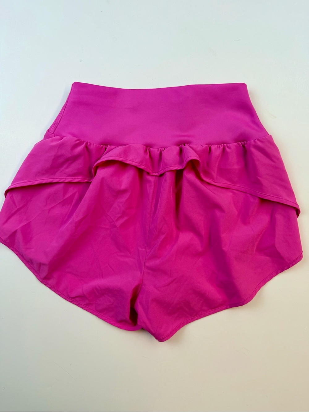 ALO Yoga Hot Pink Ruffled Waist Skort Shorts